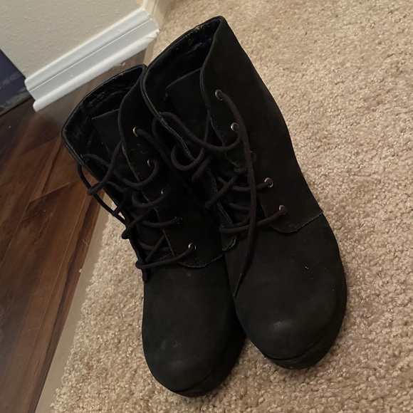 Steve Madden Heeled Boots - Picture 2 of 3